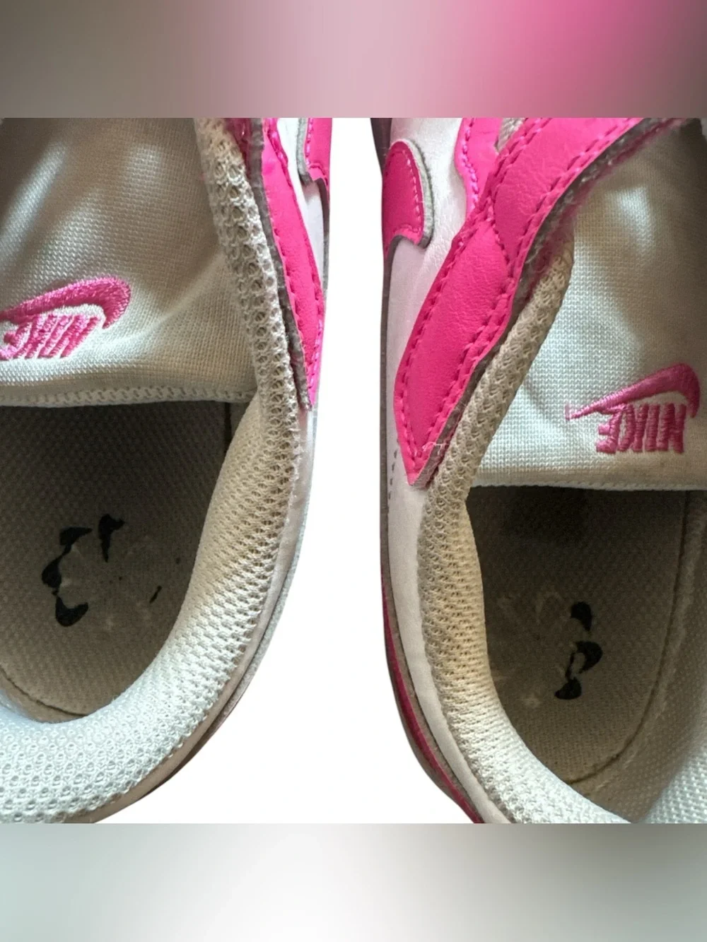 Nike Kids Size 2 Hot Pink & White Athletic Sneakers with Hook-and-Loop Velcro